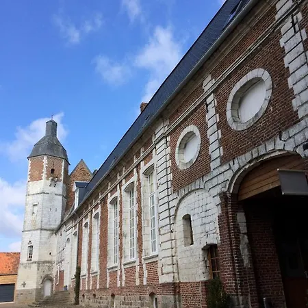 Bed and breakfast Le Chateau De