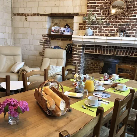 Bed and breakfast Le Chateau De 3*