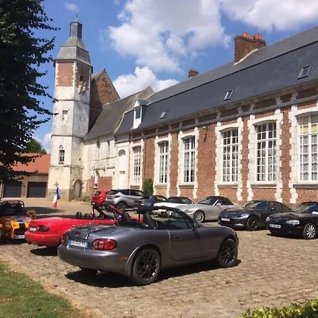 Le Chateau De Bed and breakfast 3*